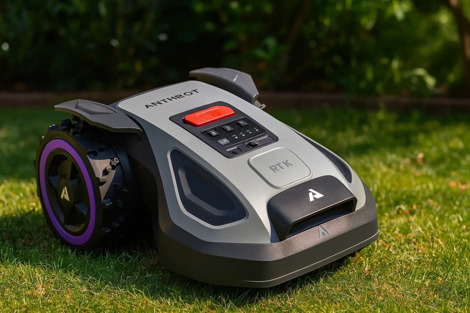 ANTHBOT Tondeuse M5