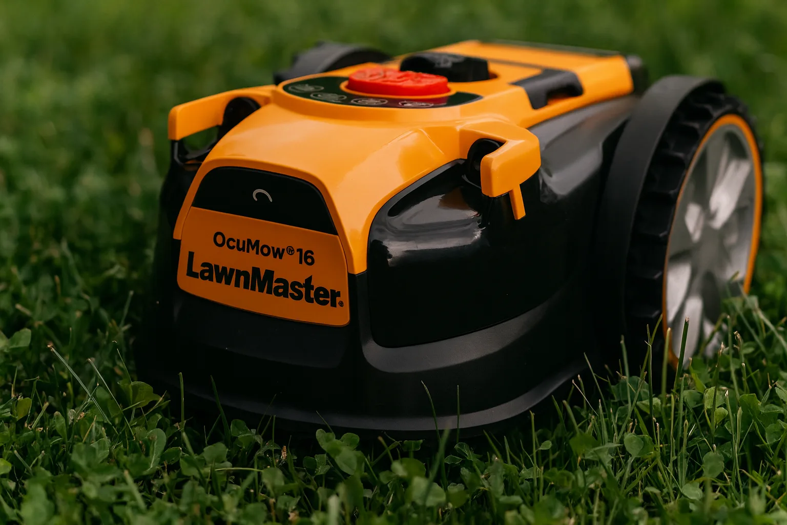 LawnMaster OcuMow 16 — Fonctions clés et personnalisation